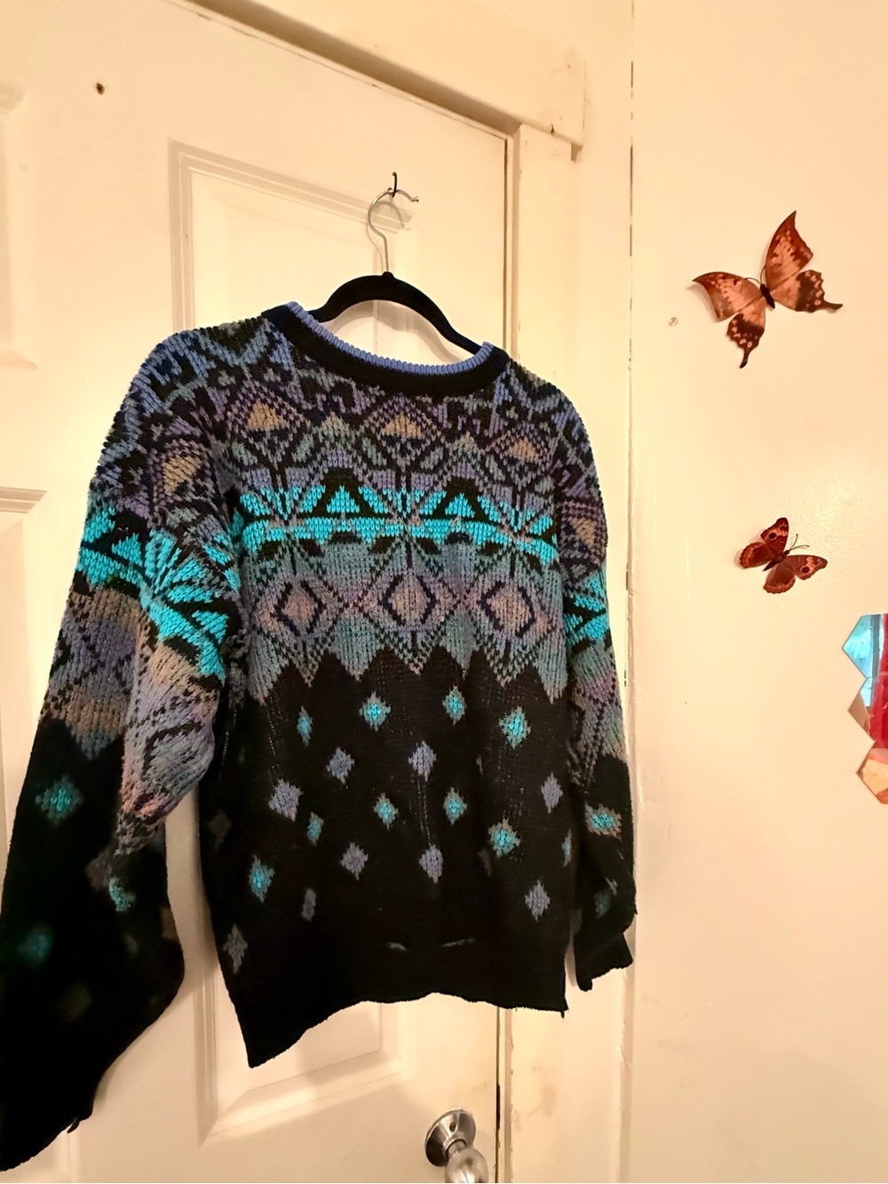 Vintage Saturdays Women’s Black and Teal Patterned Knit Sweater